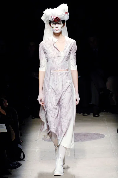 Look 13